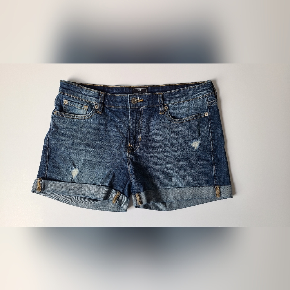 Gap women's sexy boyfriend Shorts size 4/27